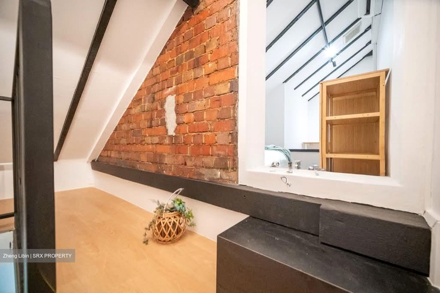 East Coast Road (D15), Apartment #602330001